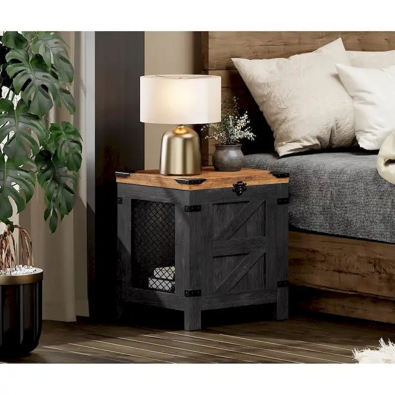 Table de chevet avec plateau relevable et serrure rustique