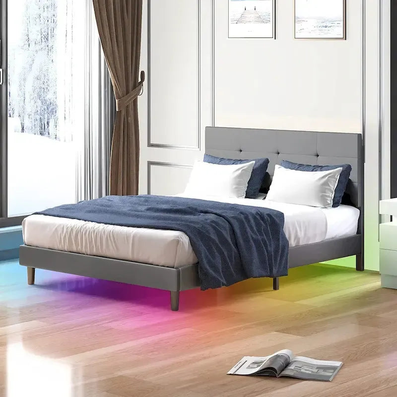 Cadre de lit avec lumières LED RGB intelligentes Tête de lit capitonnée en PVC Plateforme rembourrée Pas besoin de sommier tapissier